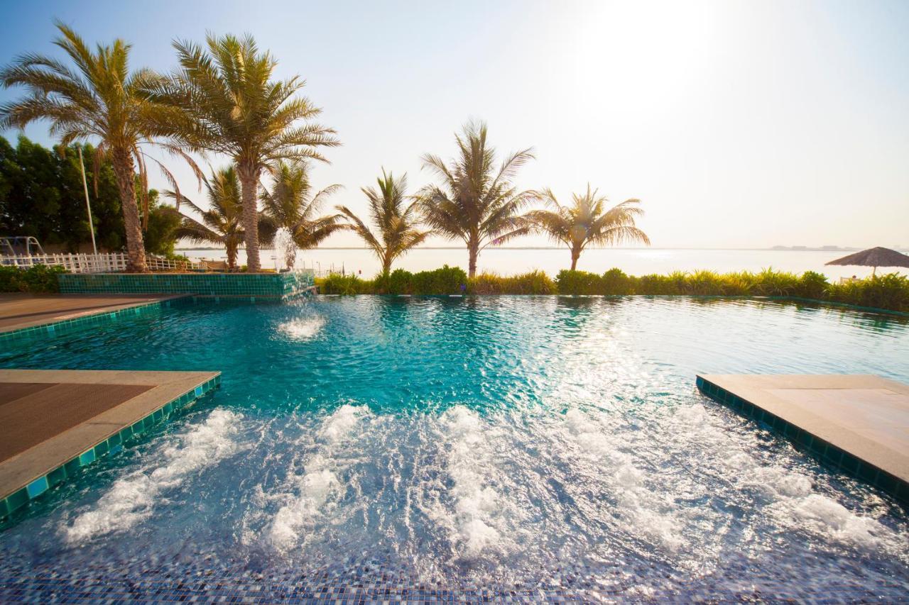 Pearl Hotel & Spa Umm al-Quwain Exteriör bild