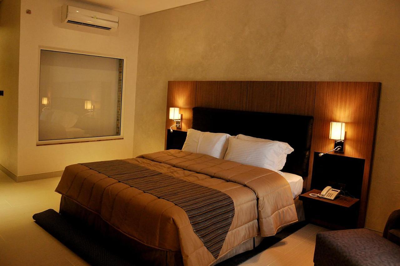 Pearl Hotel & Spa Umm al-Quwain Exteriör bild